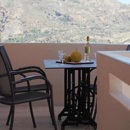 Atalia Apartment, Orne Crete Екстер'єр фото